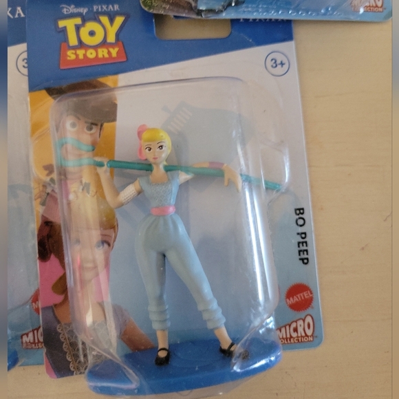 Disney Pixar Cake Toppers/mini figures "Toy Story 4"  Lot of 5 - Picture 3 of 6